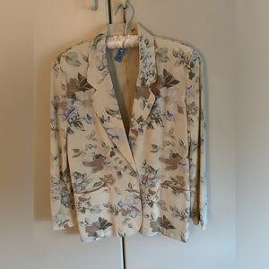 100% silk matching jacket.
